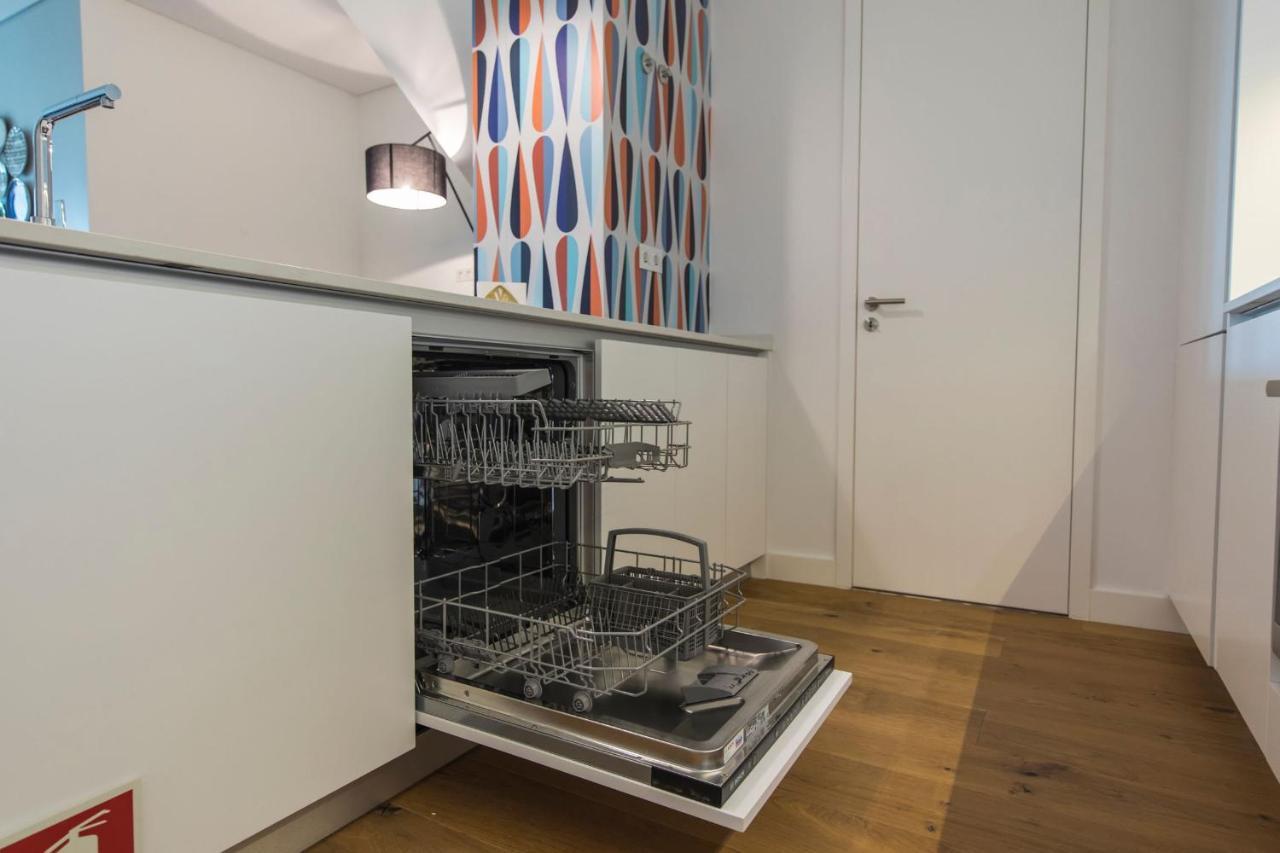 Lovelystay - Modern And Colourful Flat In The Heart Of Graca Lisboa Екстериор снимка