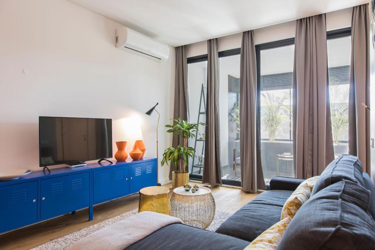 Lovelystay - Modern And Colourful Flat In The Heart Of Graca Lisboa Екстериор снимка